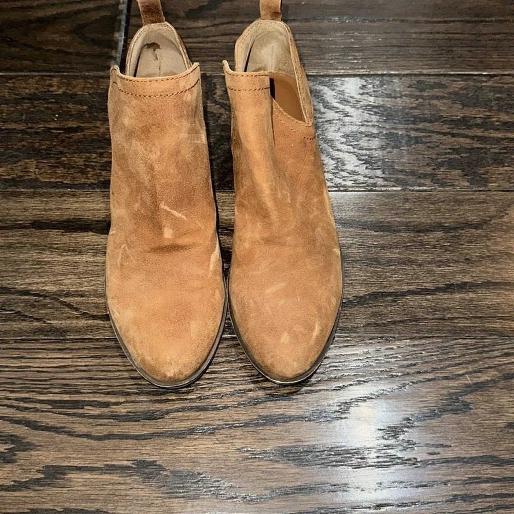 Lucky brand brown suede leather ankle booties size 8